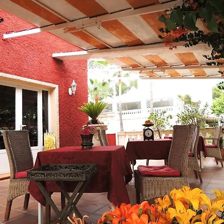 Palmer I Beachhouse Szálloda 3*