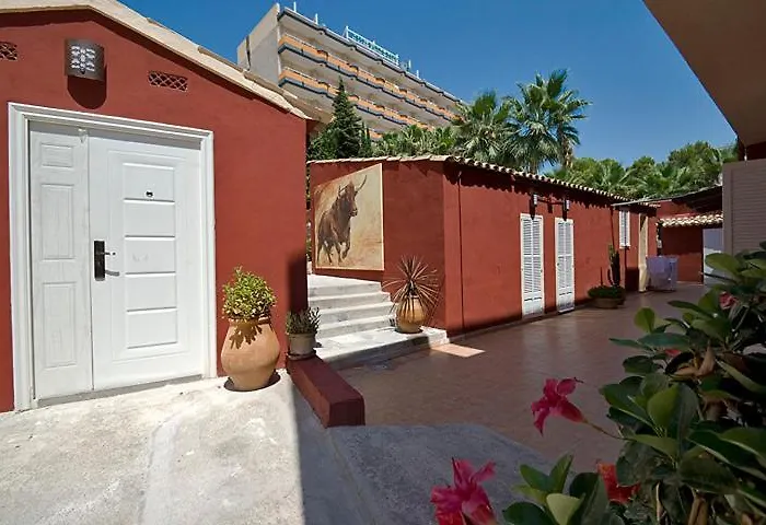 Hotel Palmer I Beachhouse Peguera