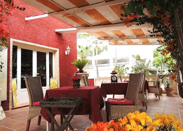 Palmer I Beachhouse Hotel 3*