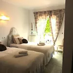 Palmer I Beachhouse 3* פגוארה